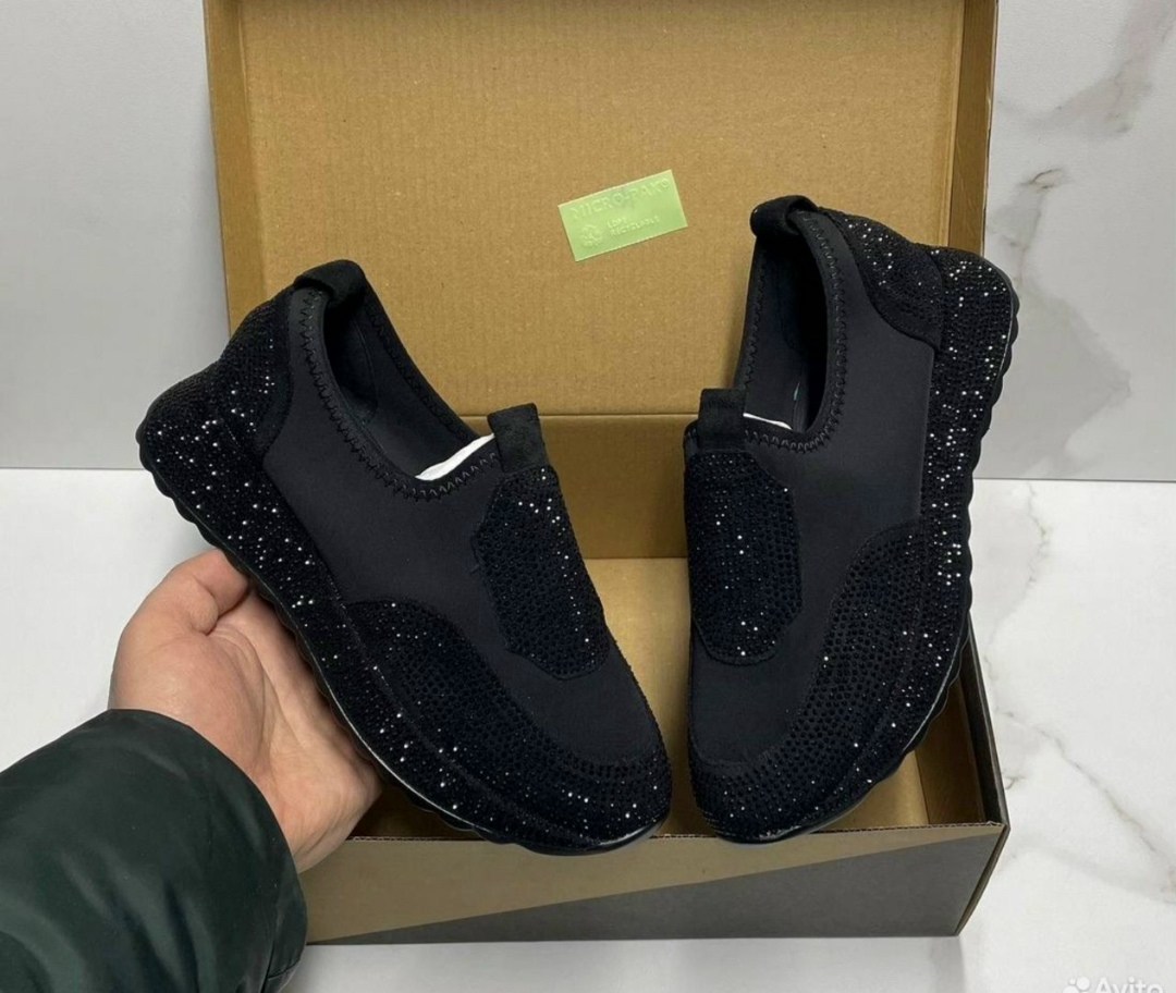 ,кроссовки со стразами женские,кроссовки со стразами,женские кроссовки, женская