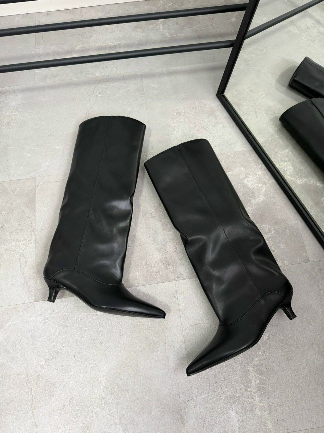 сапоги маскотт замшевые на каблуке,сапоги с отворотом на шпильке el monti,сапоги,замшевые сапоги,элегантные сапоги