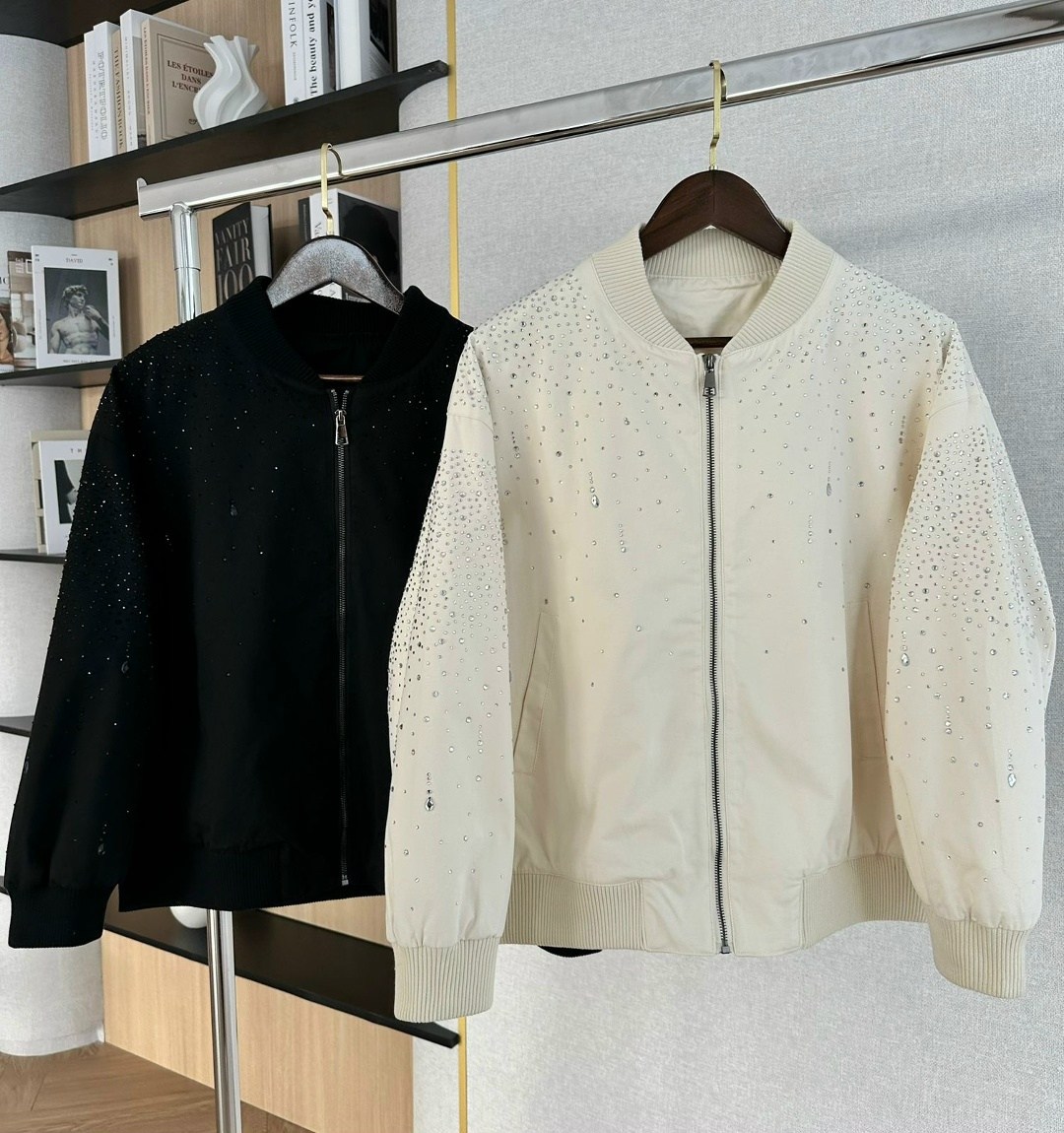 куртка бомбер женская,куртка бомбер,джинсовый бомбер,стильная куртка,бомбер женская