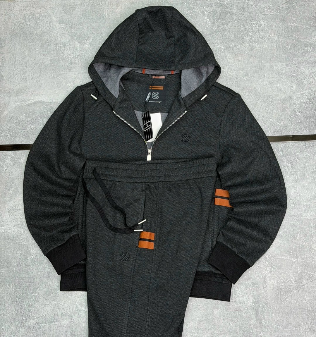 спортивный костюм brunello cucinelli,мужские толстовки,мужская толстовка с капюшоном,толстовка с капюшоном,костюм спортивный мужской