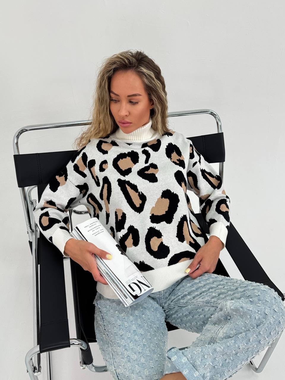 зимний женский свитер с леопардовым принтом,женский вязаный свитер с леопардовым принтом,свитер оверсайз женский леопард,свитер с леопардовым принтом,зимний женский свитер normov с леопардовым принтом