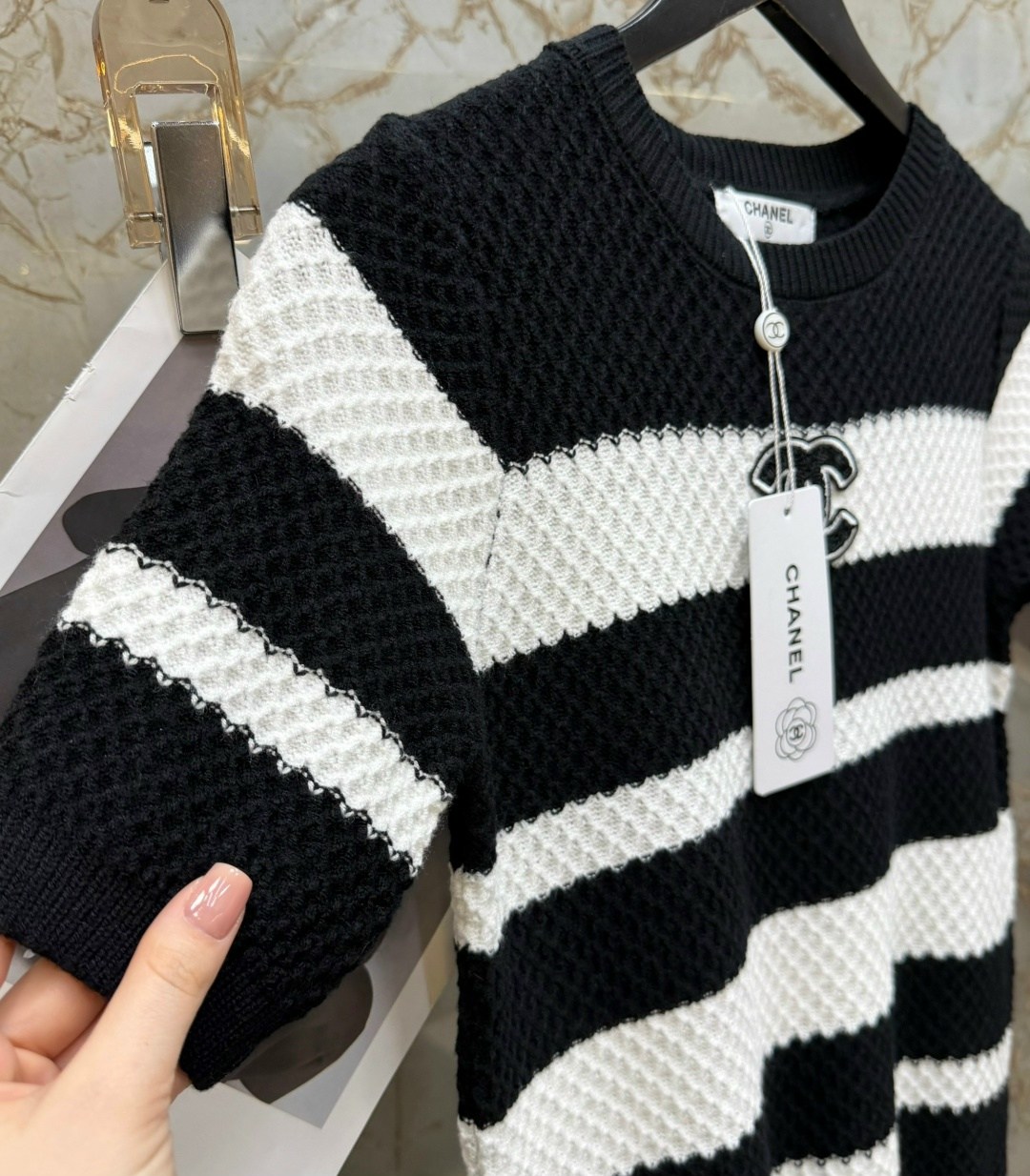 женская кофта,свитер кофта,футболка вязаная,шанель одежда,свитер