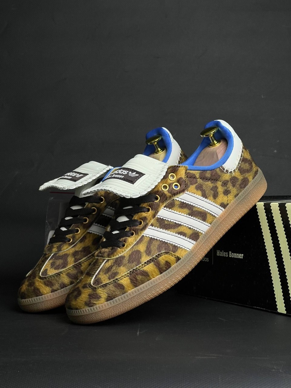 кроссовки adidas samba wales bonner кеды облегченные леопард,adidas samba wales bonner leopard кроссовки,кроссовки adidas samba wales bonner кеды облегченные леопард azirun,кроссовки adidas,кроссовки