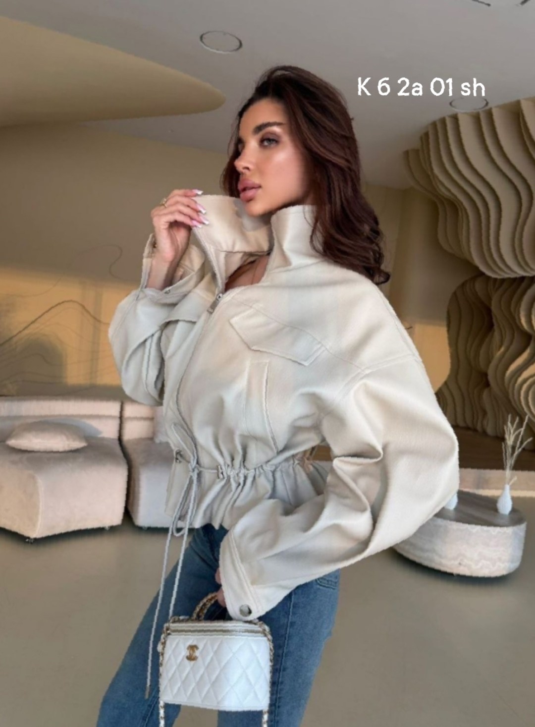 женская куртка,куртка,куртка бомбер,куртка косуха,белая куртка