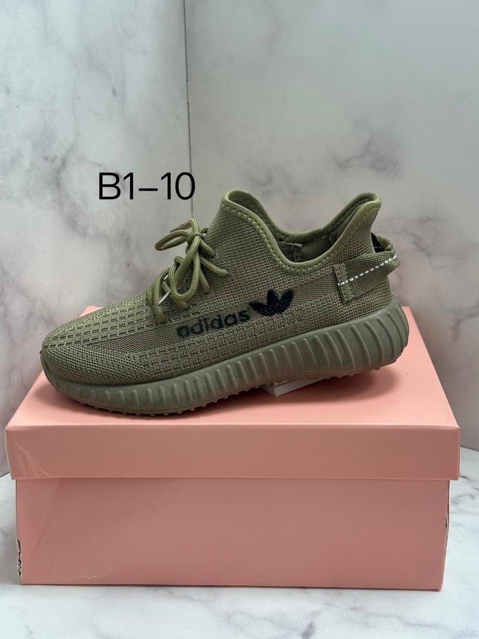 кроссовки adidas yeezy boost 350,,adidas yeezy boost 350 v 2,кроссовки женскиe,кроссовки мужские женские adidas