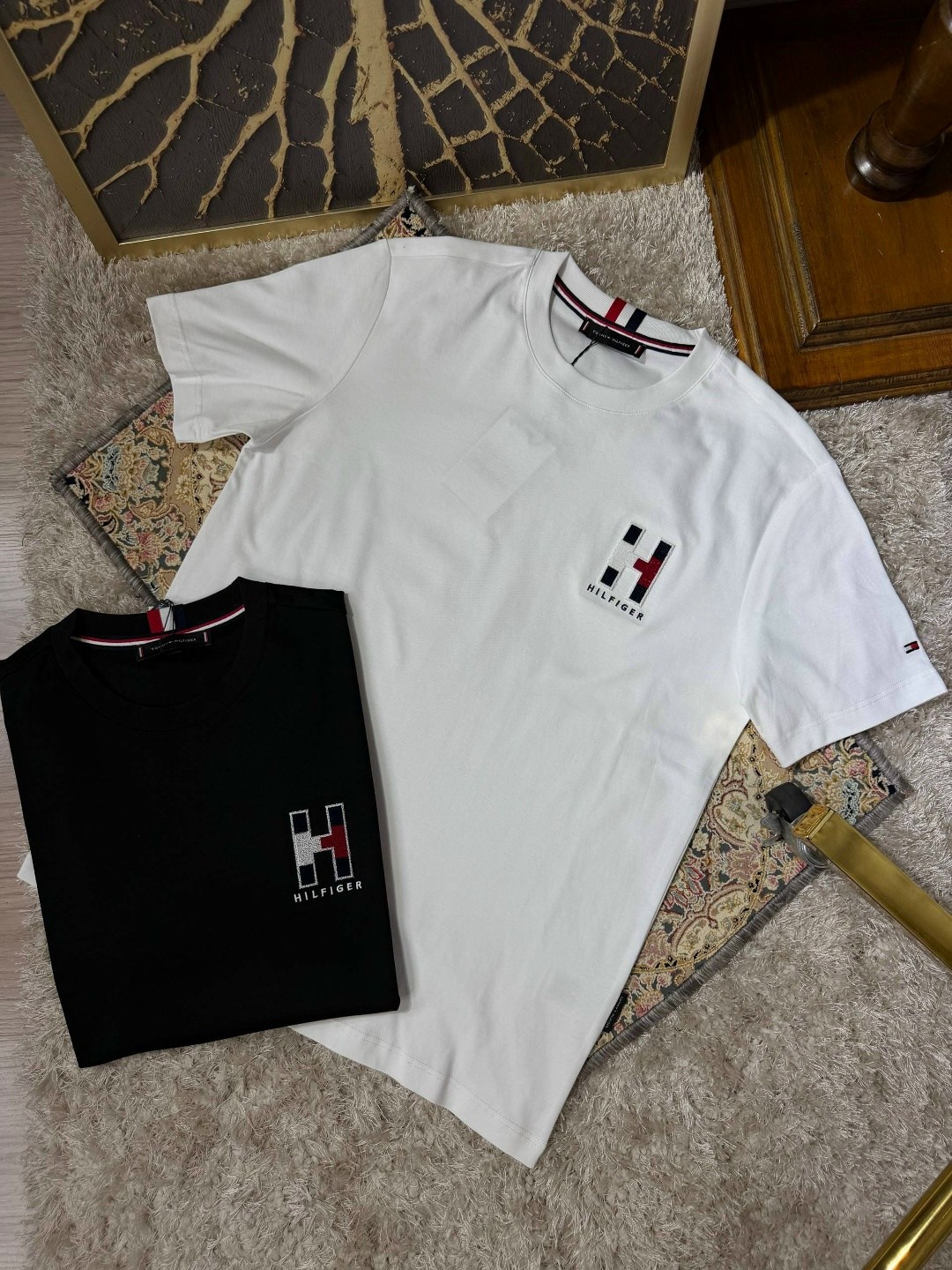 tommy hilfiger мужская футболка,футболки tommy hilfiger,футболка томми хилфигер,футболка tommy hilfiger белый,футболки мужские