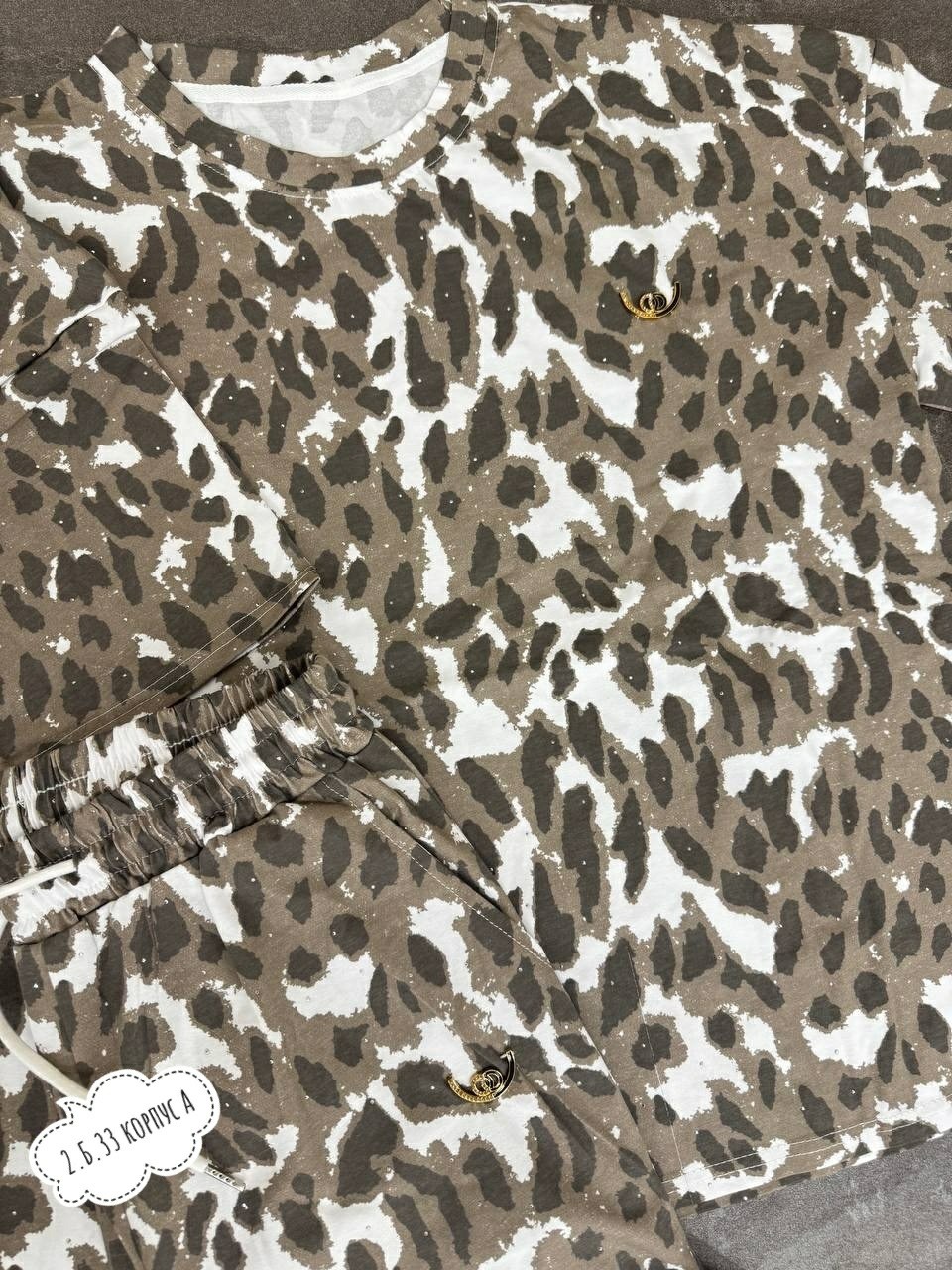 леопардовые костюмы,костюм леопардовый женский,леопардовый брючный костюм,пижама для женщин с,леопардовый брючный костюм женский