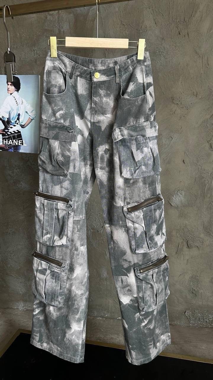 камуфляжные брюки,брюки модные,брюки с карманами,одежда брюки,повседневные брюки