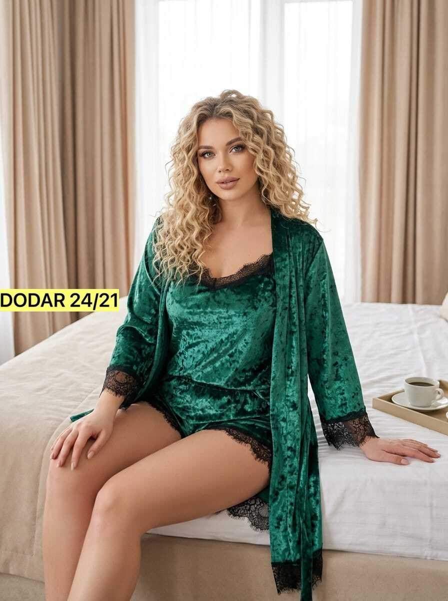 пижама женская,пижама женская тройка велюровая,велюровая зеленая пижама майка и шорты с халатом,комплект домашний женский,велюровый комплект