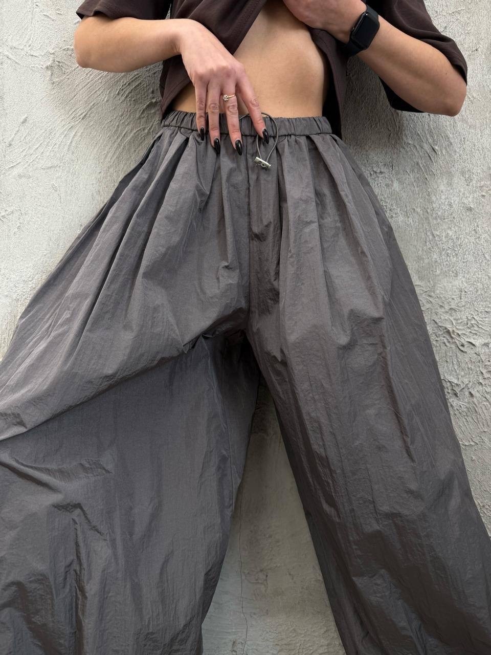 широкие брюки,повседневные брюки,модные брюки,acne studios брюки алладины,женские брюки