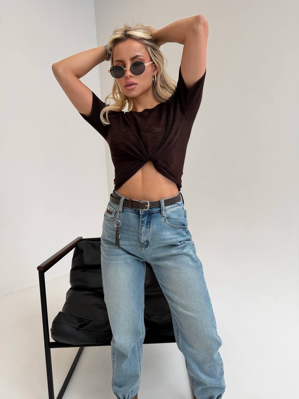 джинсы женские,джинсы мом,джинсы бананы женские,брюки джинсы,женские коричневые джинсы