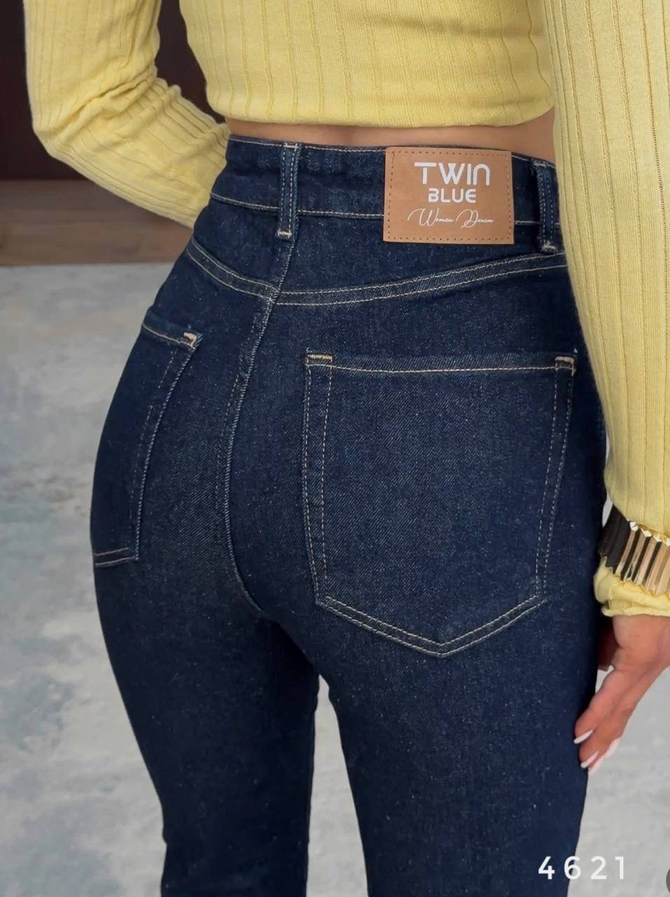 джинсы клеш женские,брюки джинсы,женские джинсы,расклешенные джинсы,расклешенные джинсы с высокой талией