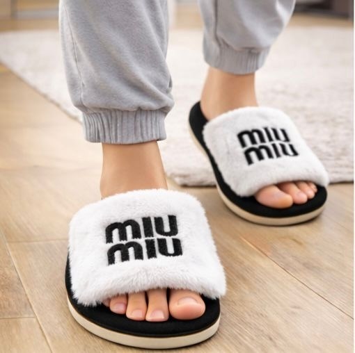 тапочки miu miu,тапочки домашние женские,тапочки меховые miu miu,тапки,домашние тапочки