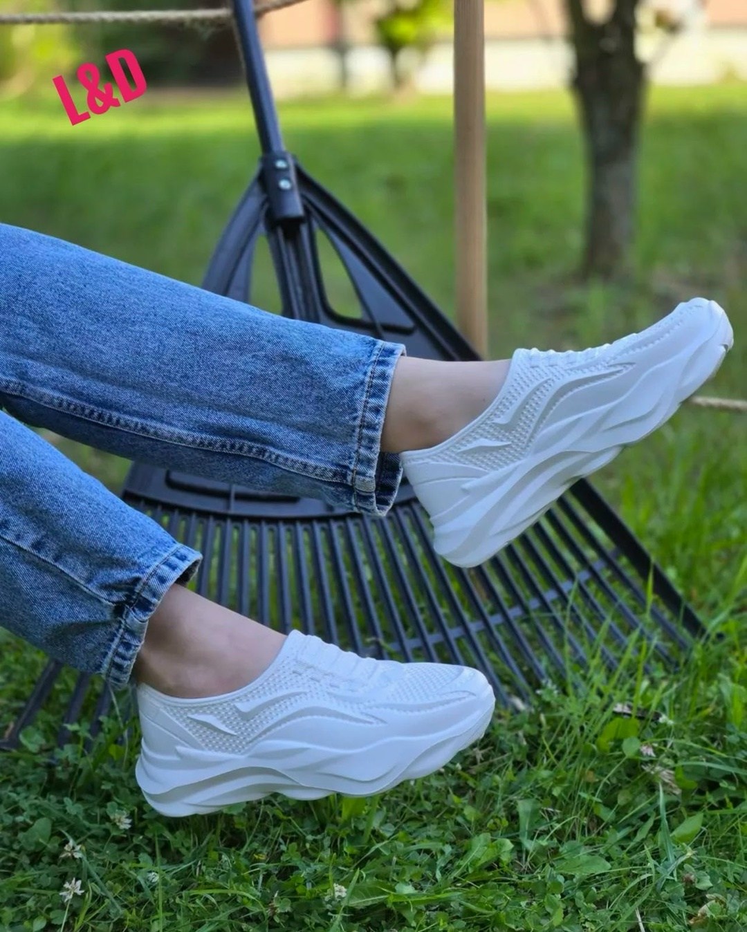 женские кроссовки,,кроссовки женские летние,удобная ,женская