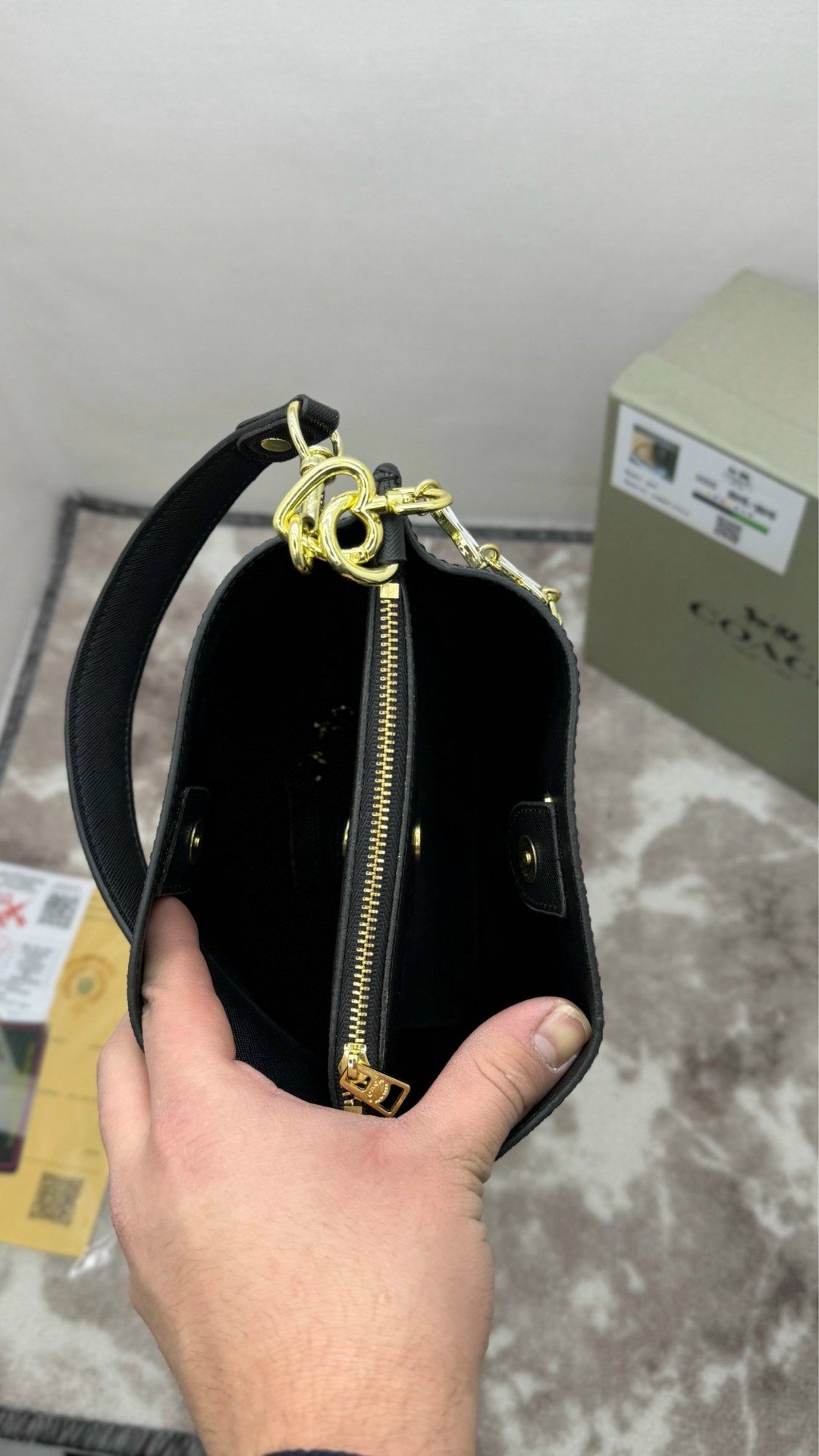 coach сумка,сумка женская coach,coach сумка на плечо,сумка ведро coach,сумка шоппер через плечо coach