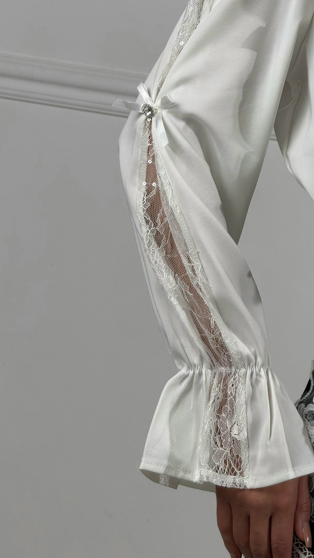блузка с оборками,белая рубашка с кружевами,кружевная рубашка,винтажная белая блузка с кружевом,блузка женская
