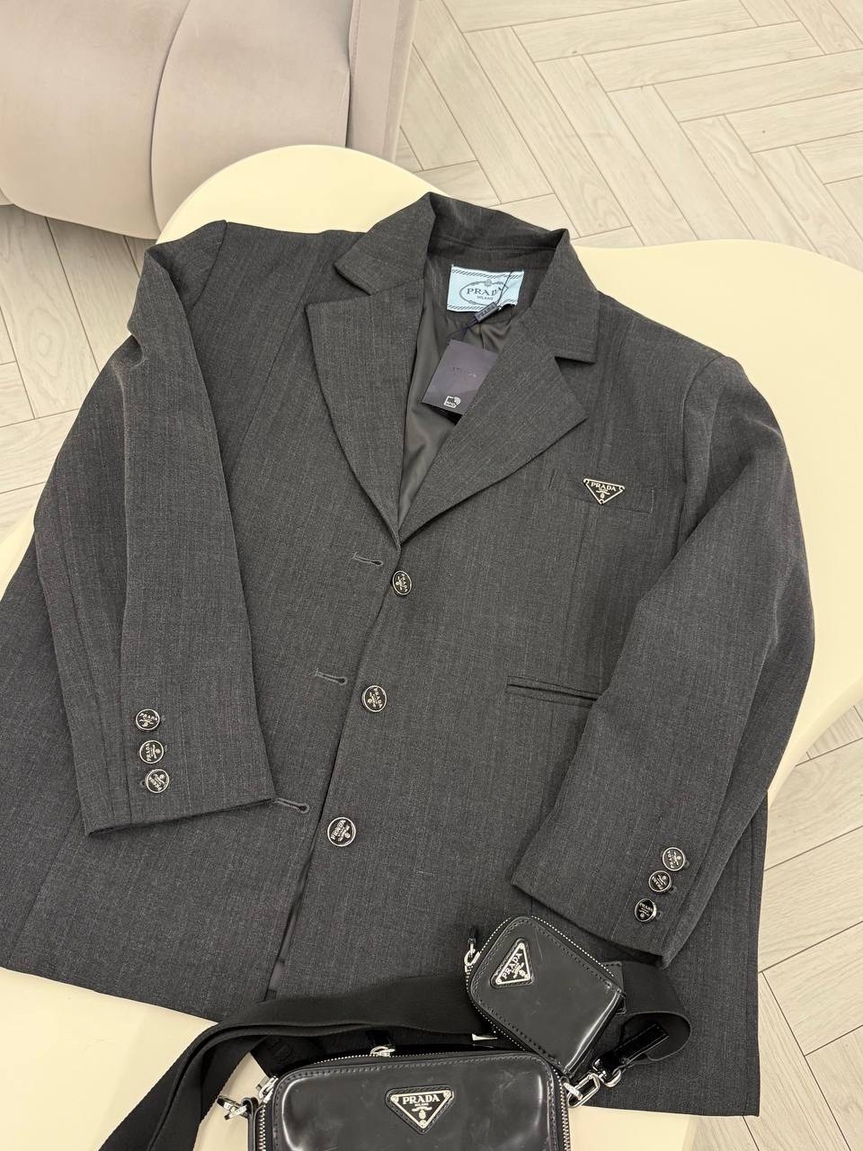 пиджак оверсайз удлиненный классический g.soul,пиджак оверсайз серый blanc casse,пиджак серый оверсайз классический coutell,пиджак оверсайз,жакет с брюками