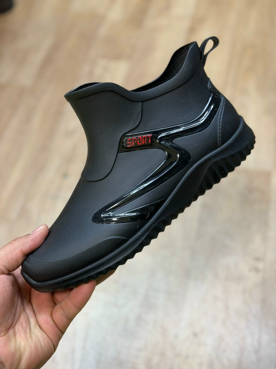 мужские резиновые сапоги,,резиновые сапоги,мужские резиновые ботинки,резиновая