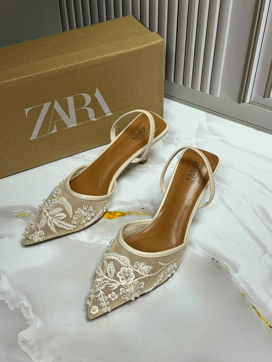 ,женские свадебные туфли,женские босоножки,туфли нарядные,босоножки zara