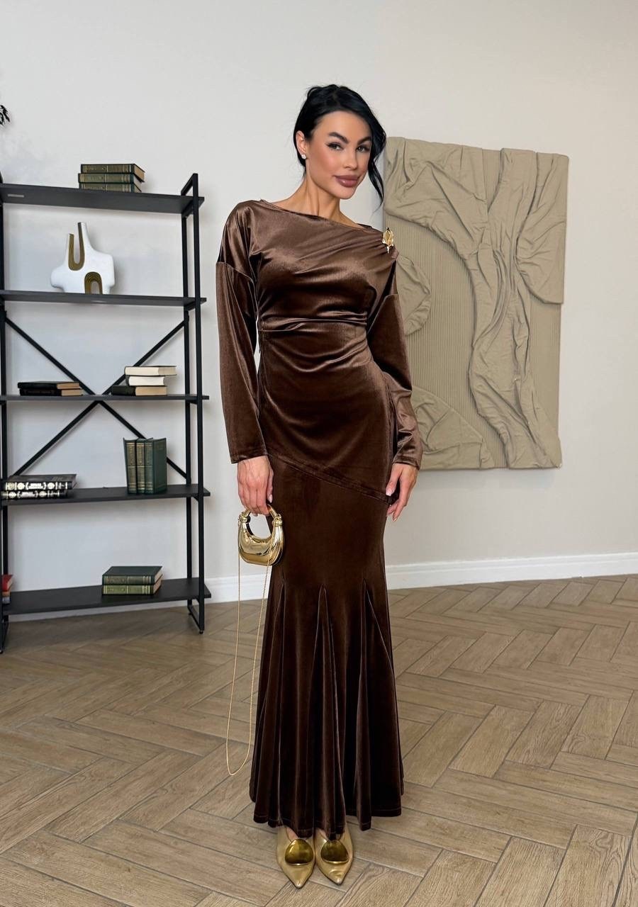 вечернее платье велюровое длинное,вечернее платье велюровое длинное цвет черный,платье вечернее велюровое,бархатные платья,велюровое платье