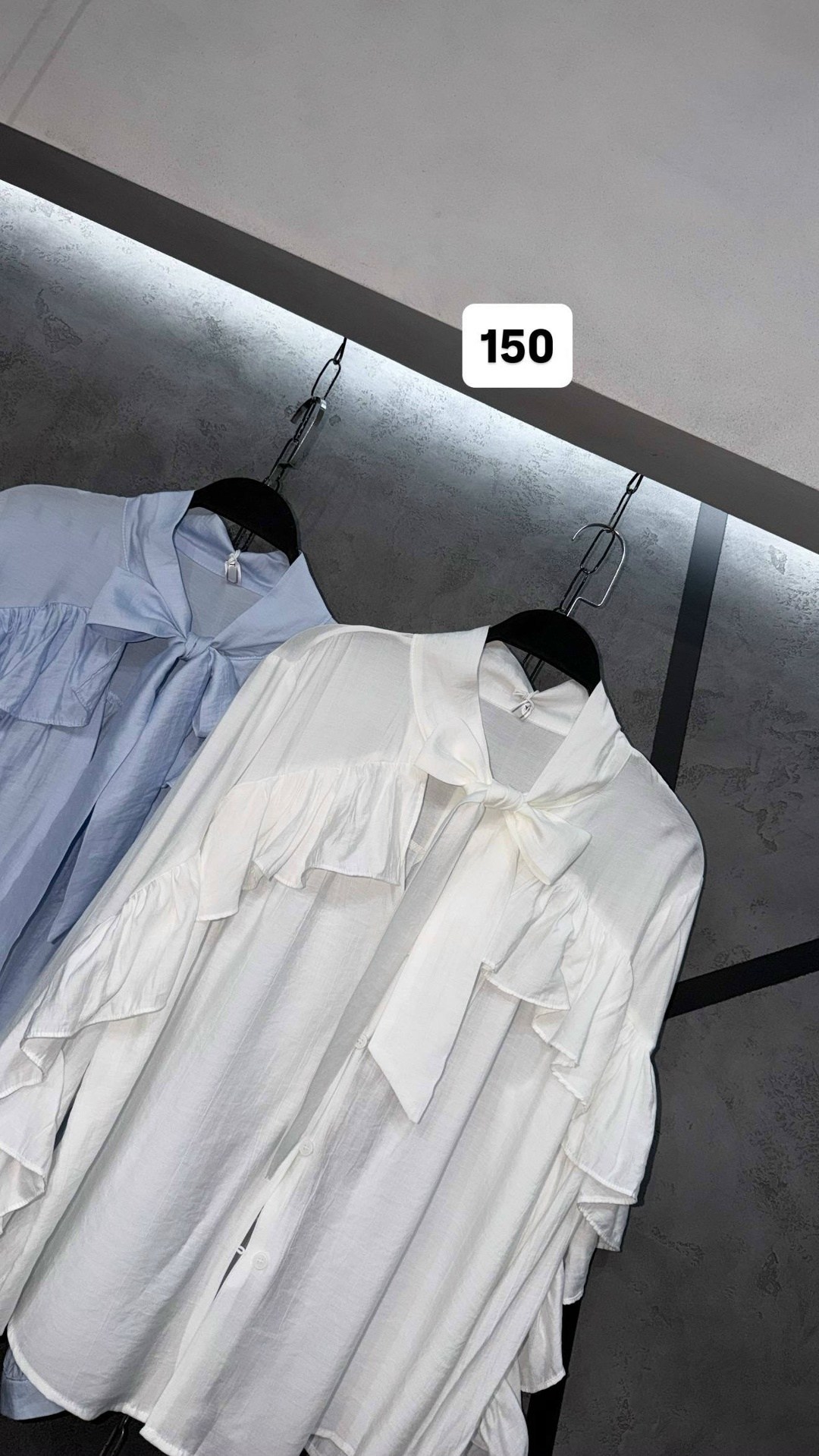 блузка с оборками,блузка с рюшами,женская блузка с рюшами белая однотонная с длинным рукавом и бантом,блузка с бантом,блузы женские