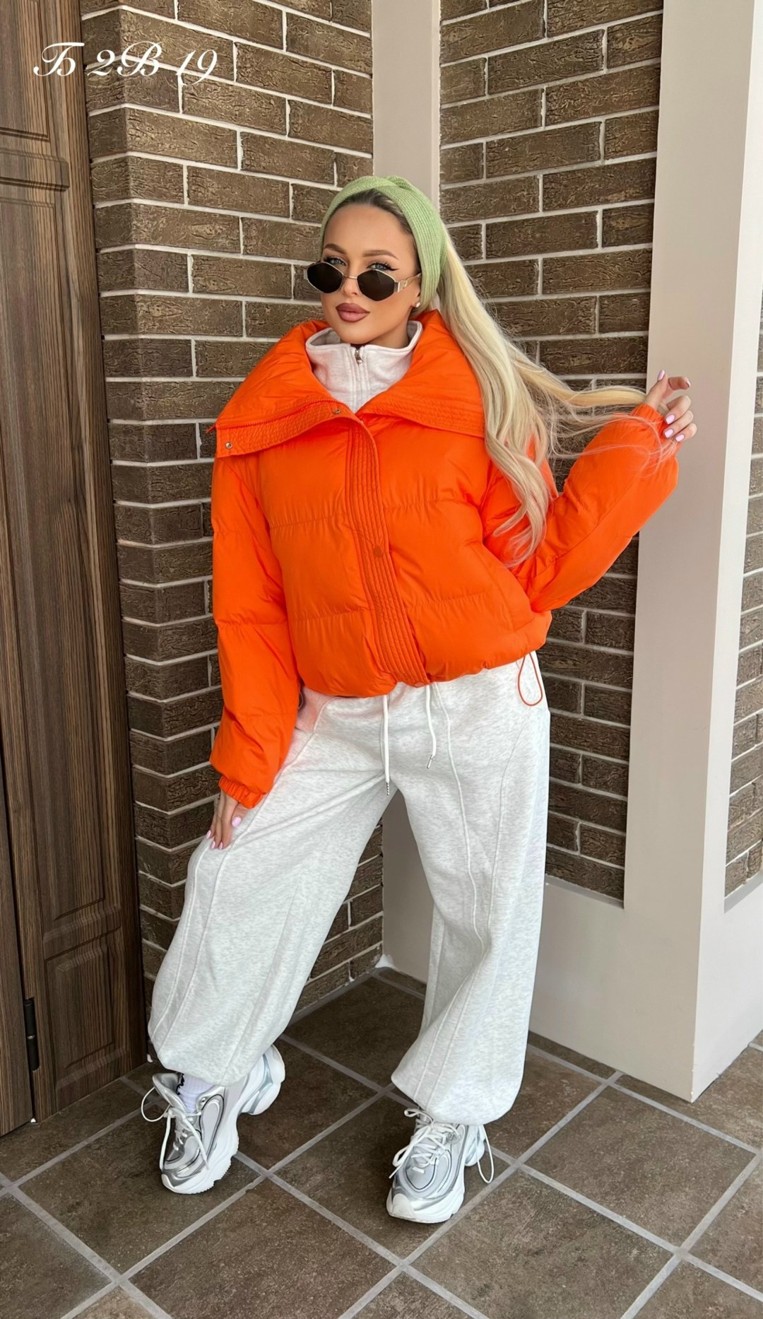 женская демисезонная куртка,оранжевая куртка,куртка,женская куртка,куртка женская оранжевая