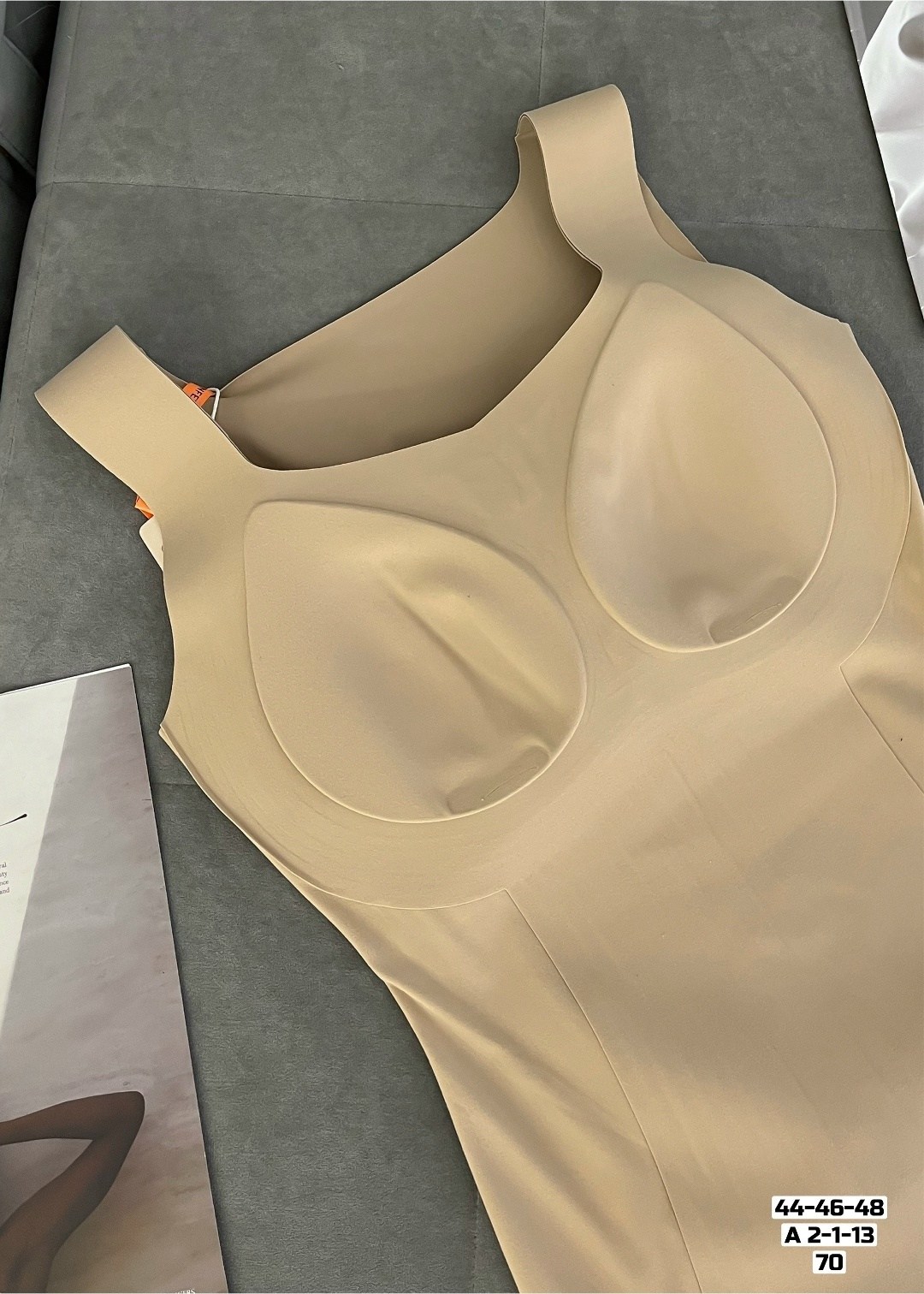 корректирующее белье,утягивающее белье,женская майка,бюстье,майка топы