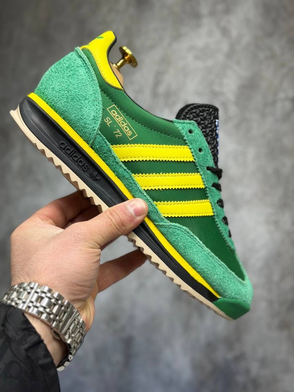 кроссовки adidas,кроссовки adidas originals sl72 retro sport в зеленом и желтом цвете,adidas originals кроссовки,повседневные кроссовки adidas originals sl72 retro sport в зеленом и желтом,зеленые кро