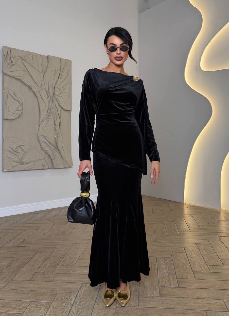 вечернее платье велюровое длинное,вечернее платье велюровое длинное цвет черный,платье вечернее велюровое,бархатные платья,велюровое платье