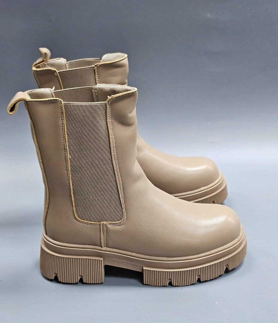 ,бежевые женские ботинки челси,бежевые ботинки,ботинки женские,ботинки женские челси