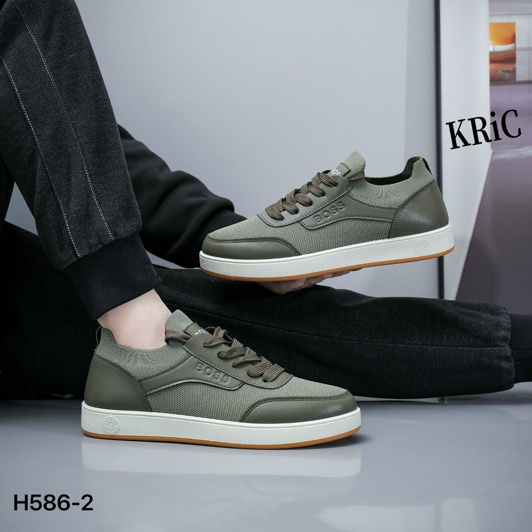 ,полуботинки мужские,мужская  кроссовки,спортивная ,повседневные кроссовки