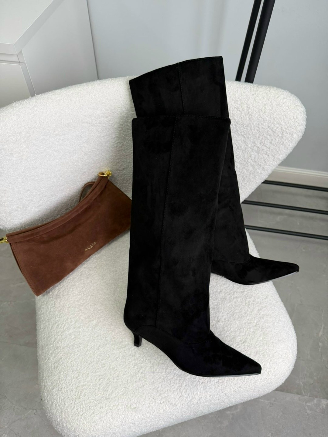 сапоги маскотт замшевые на каблуке,сапоги с отворотом на шпильке el monti,сапоги,замшевые сапоги,элегантные сапоги