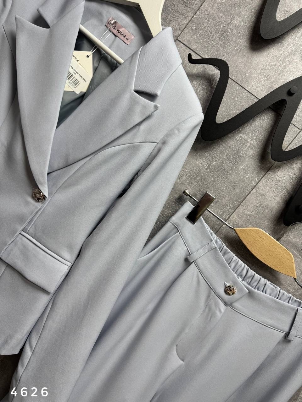 женский брючный классический костюм,костюм брючный,женский брючный костюм двойка,костюм двойка,костюм классический женский