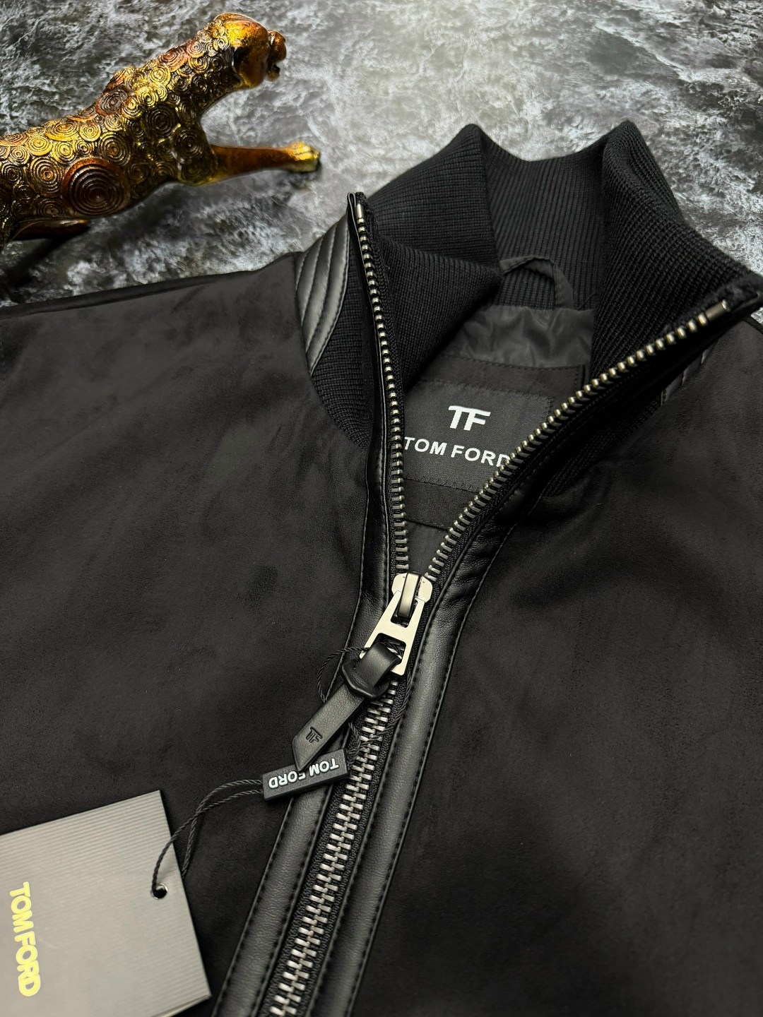 мужская кожаная куртка,стильная одежда для мужчин, стильная,кожаная куртка,мужской стиль одежды