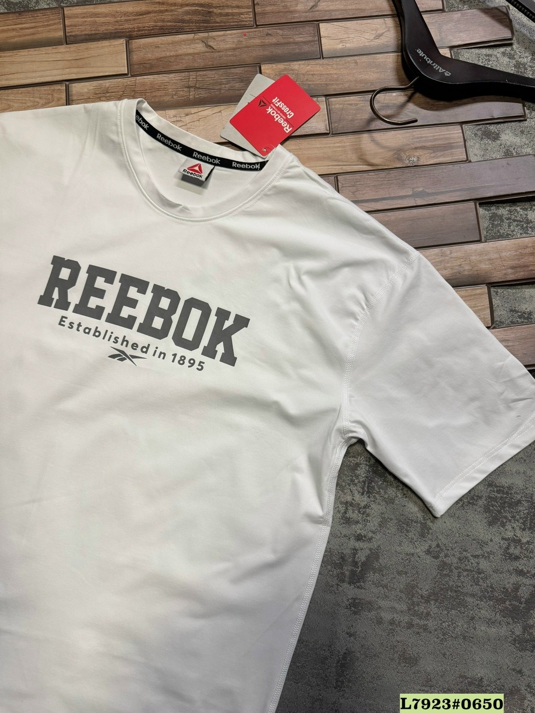 футболка мужская reebok,футболка reebok,футболка мужская reebok graphic series,мужская майка reebok,футболка рибок мужские
