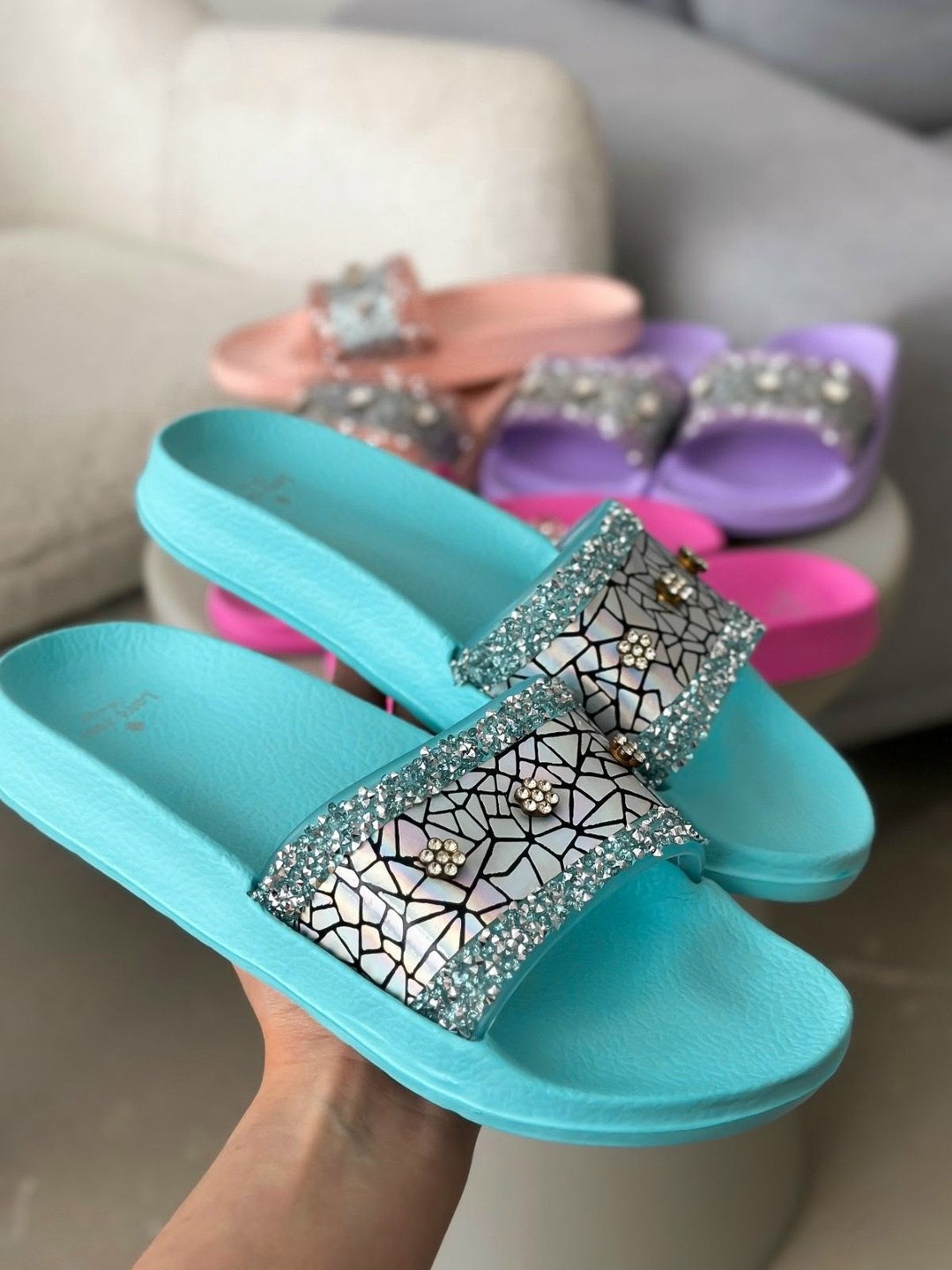 шлепанцы женские,,шлепки женские,шлепки женские модные,шлепанцы женские пляжные