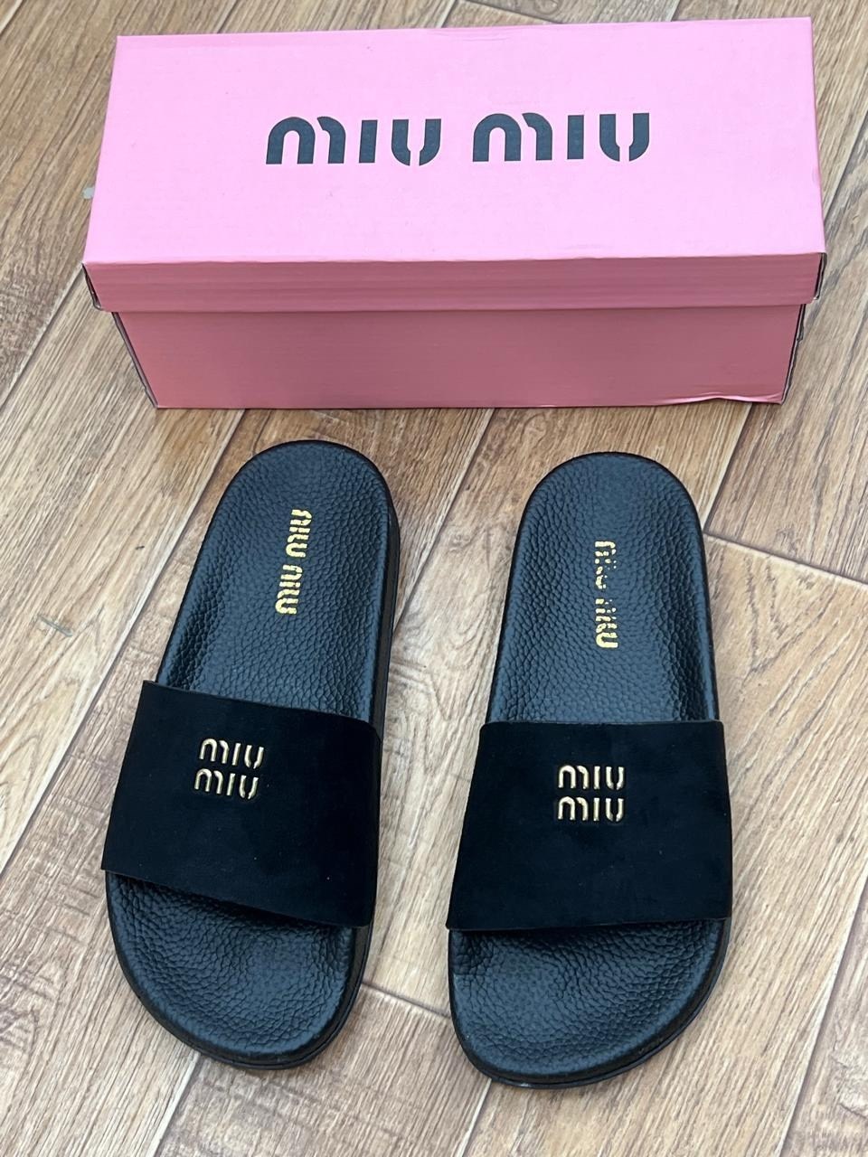 шлёпанцы miu miu,женские шлепанцы,шлепки женские,шлепки miu miu,летние женские шлепанцы