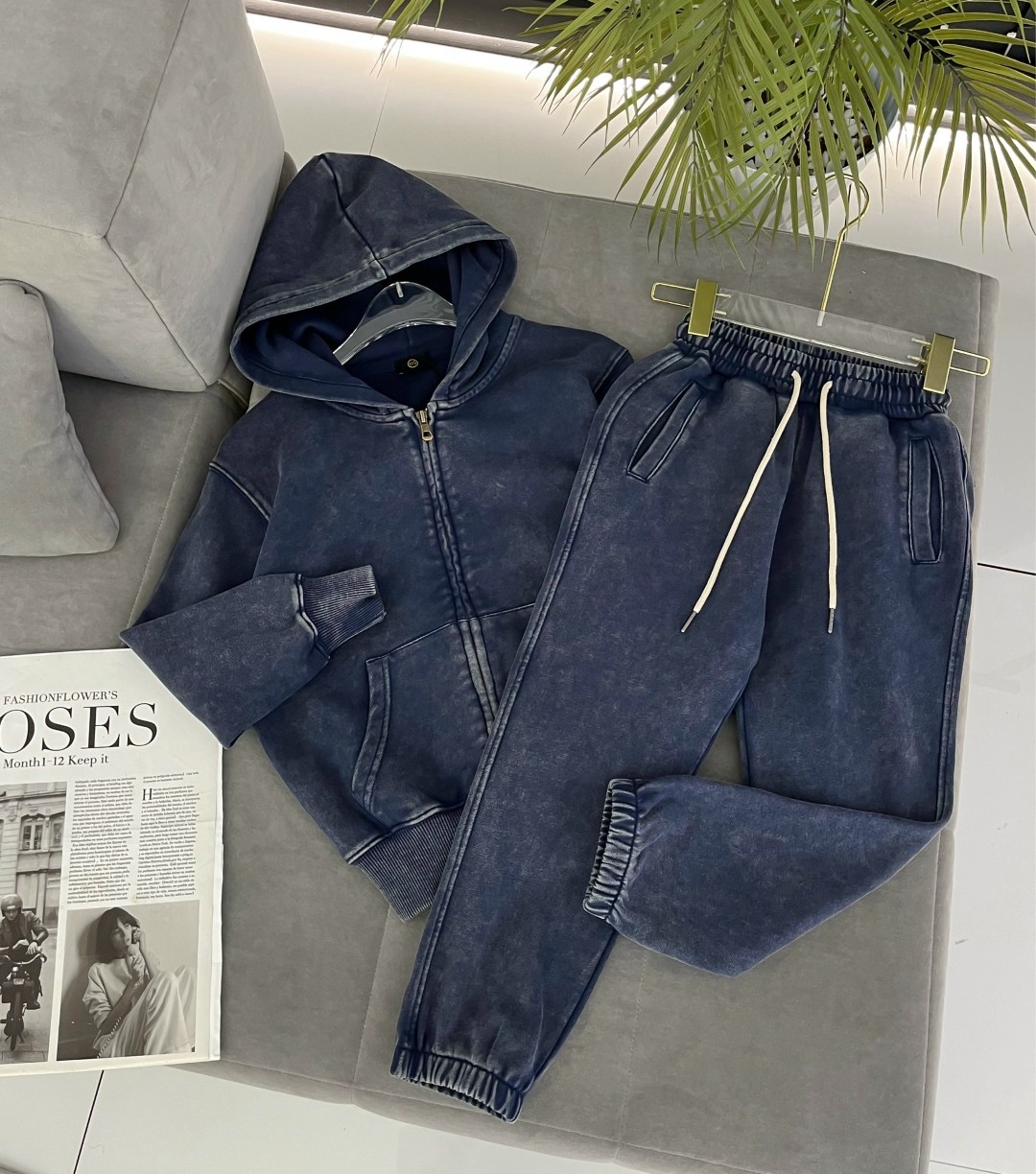 костюм спортивный,спорт костюм,костюм спортивный велюровый,костюм женский,мужской спортивный костюм