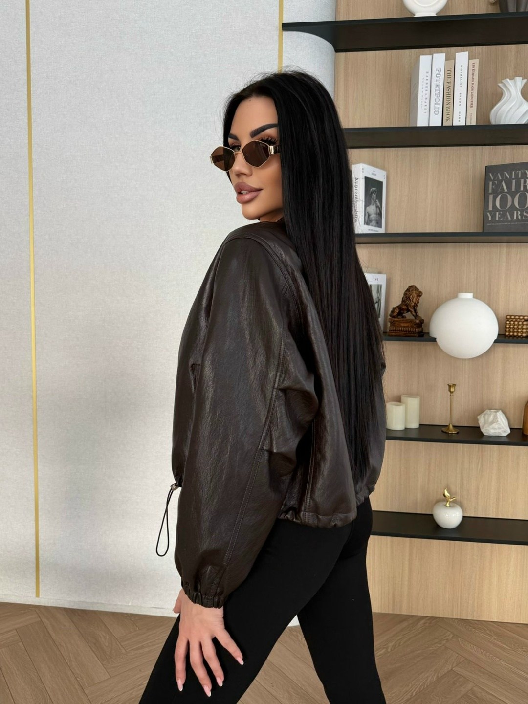 женская кожаная куртка,кожаная куртка,стильная куртка,куртка из экокожи,куртка бомбер из экокожи emberens