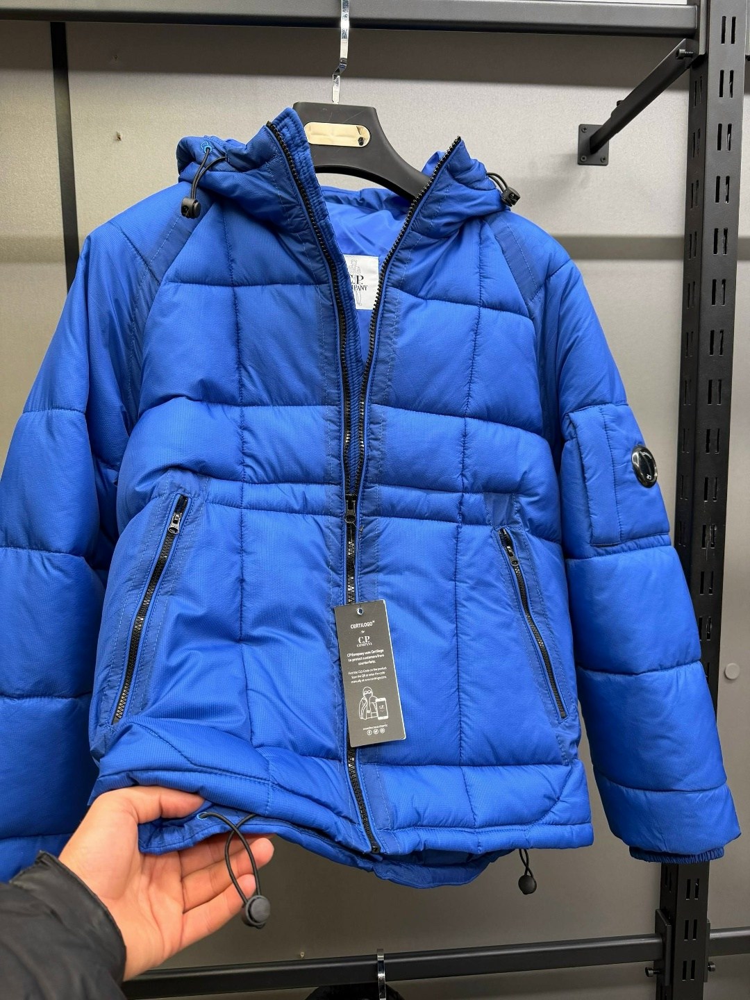 куртка демисезонная,пуховик stone island garment dyed,зимняя куртка,stone island junior пуховик с капюшоном и нашивкой compass синий,мужская зимняя куртка