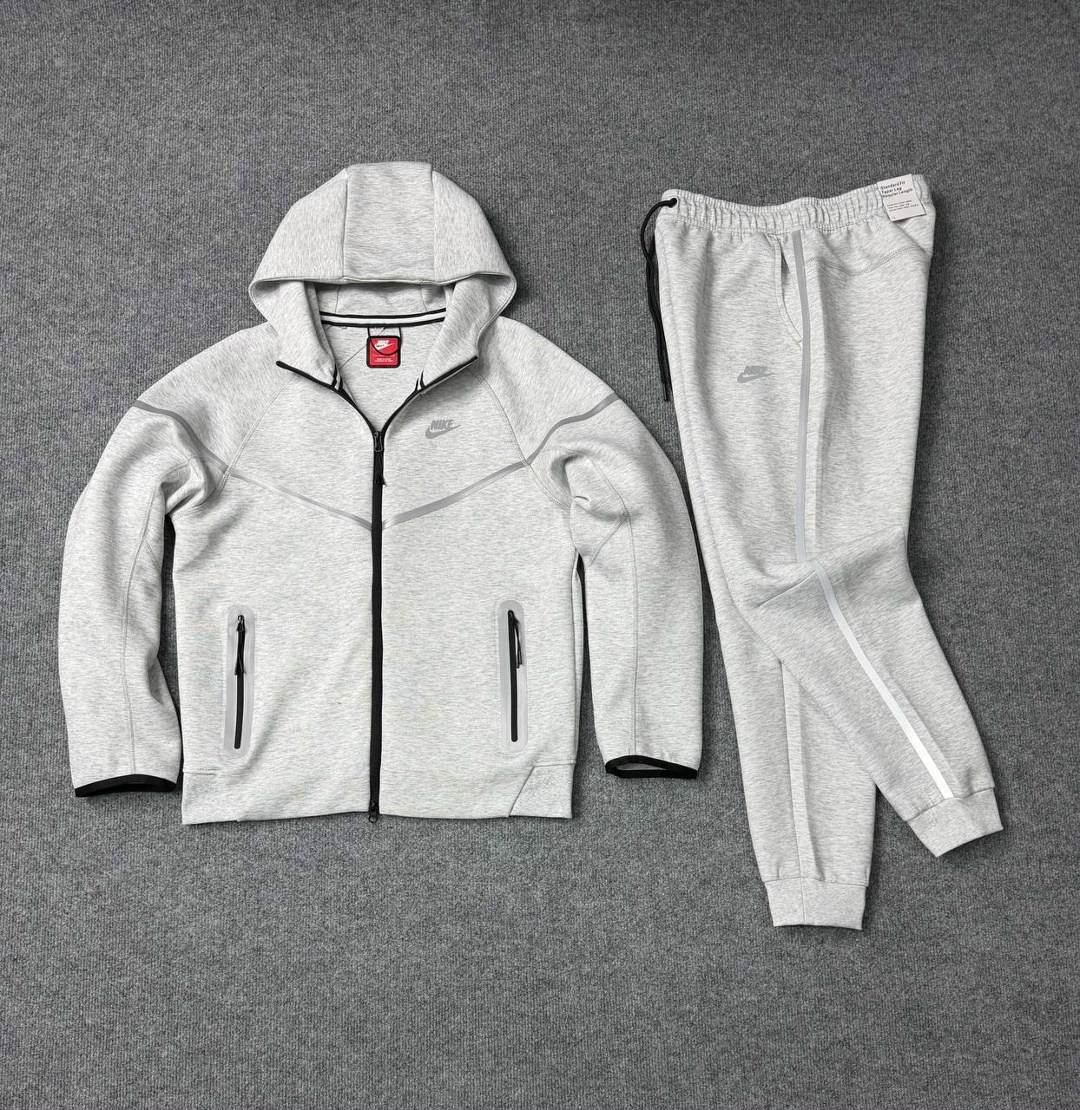 спортивный костюм nike,мужские спортивные костюмы,спортивный костюм мужской nike,костюм nike,костюм спортивный