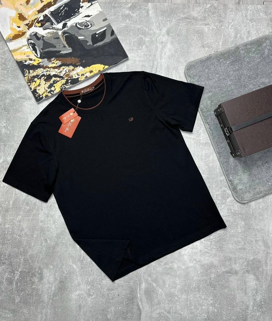 мужская футболка,футболки для мужчин,футболка,мужская футболка черная,мужская мода