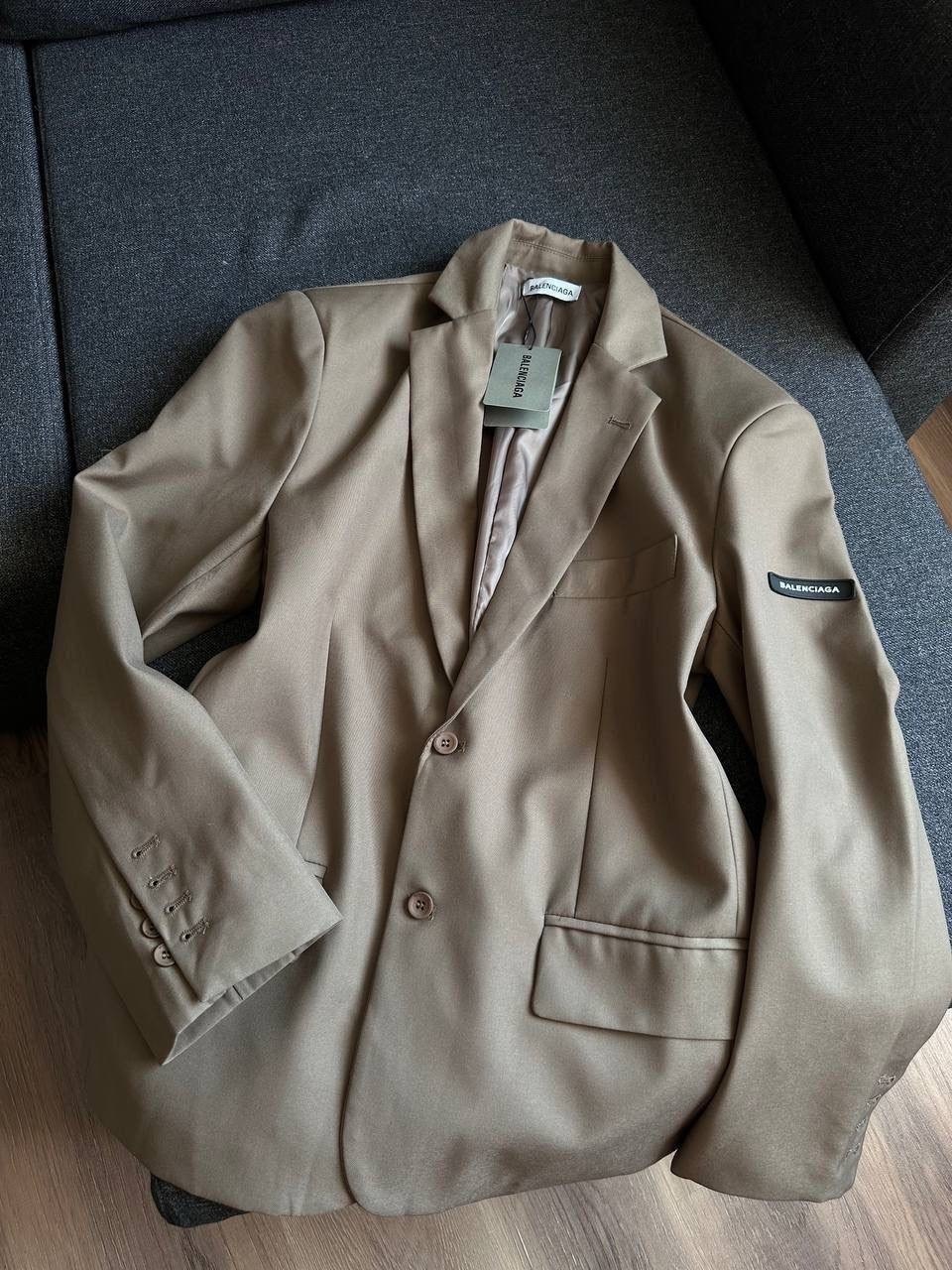 пиджак,бежевый пиджак,пиджак блейзер,пиджаки мужские,костюм пиджак