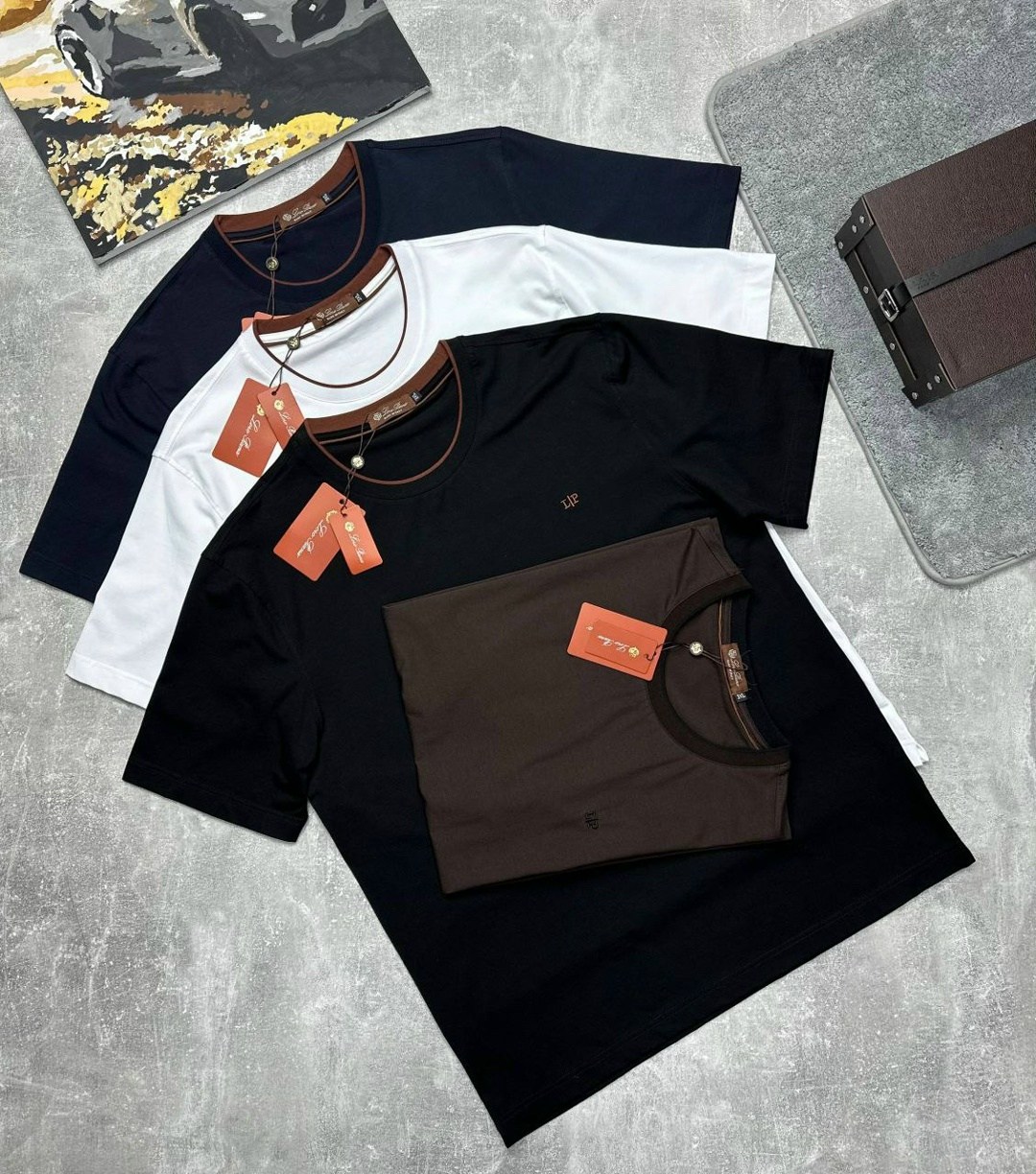 мужская футболка,футболки для мужчин,футболка,мужская футболка черная,мужская мода