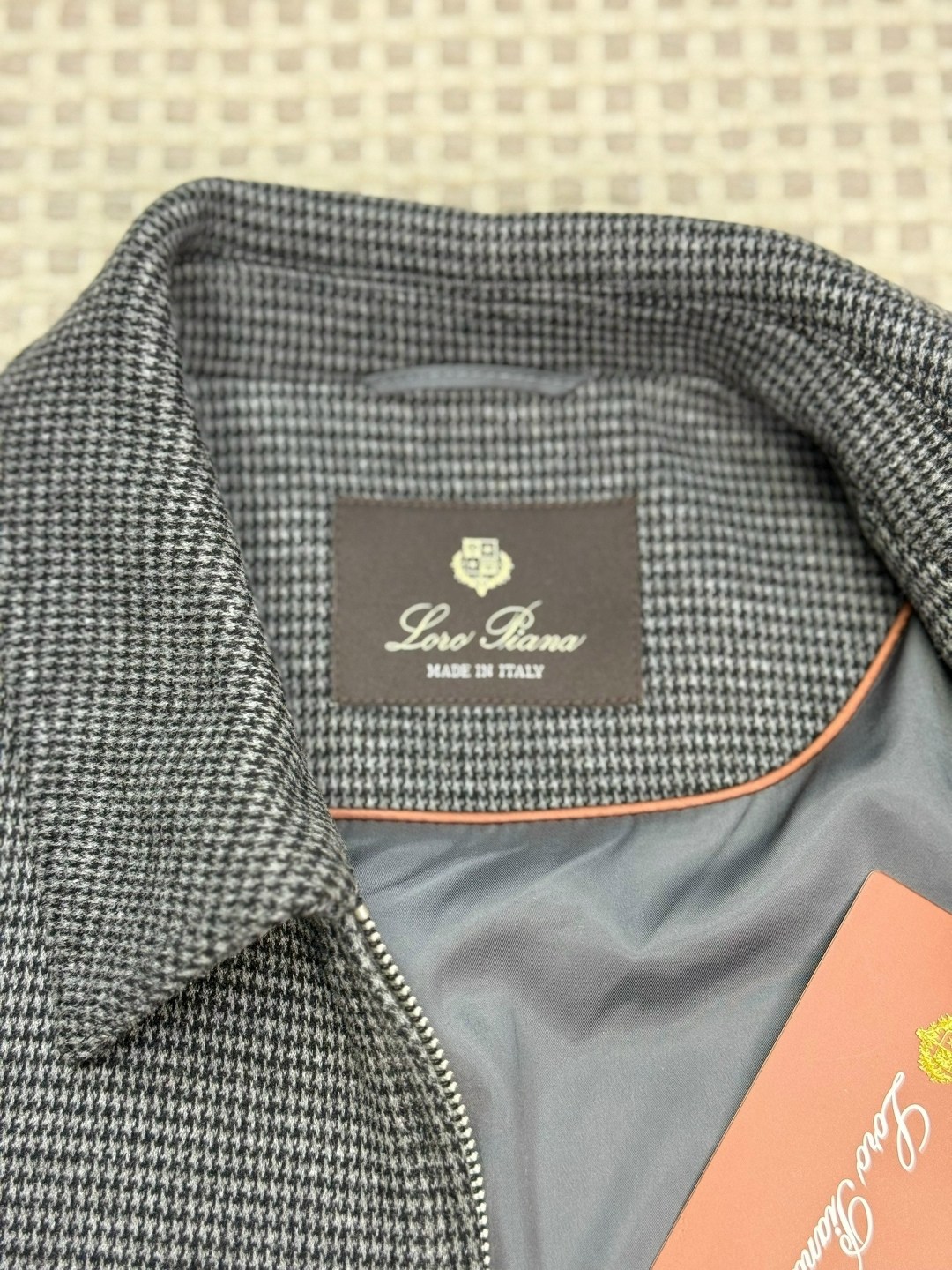 куртка бомбер,куртка мужская бомбер,куртка,твидовый бомбер,пальто бомбер