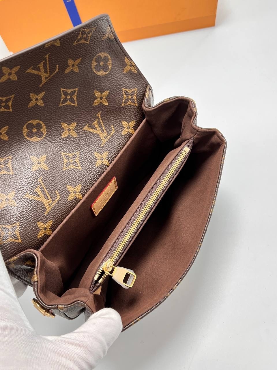 сумка louis vuitton pochette metis,женская сумка louis vuitton,louis vuitton сумка,сумка pochette metis east west louis vuitton,сумка louis vuitton pochette metis east west коричневая