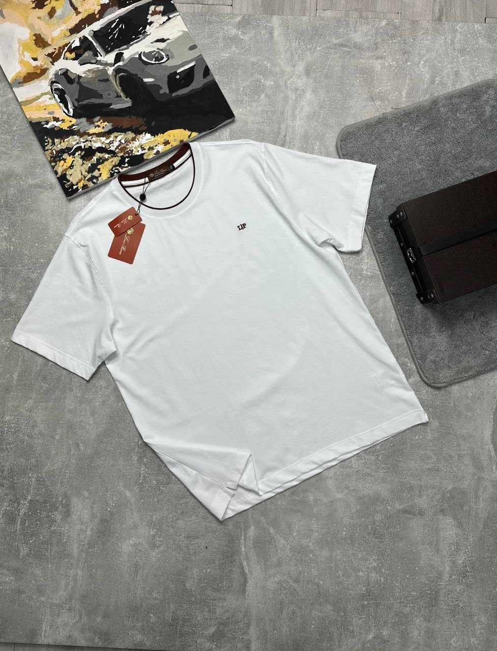 мужская футболка,футболки для мужчин,футболка,мужская футболка черная,мужская мода