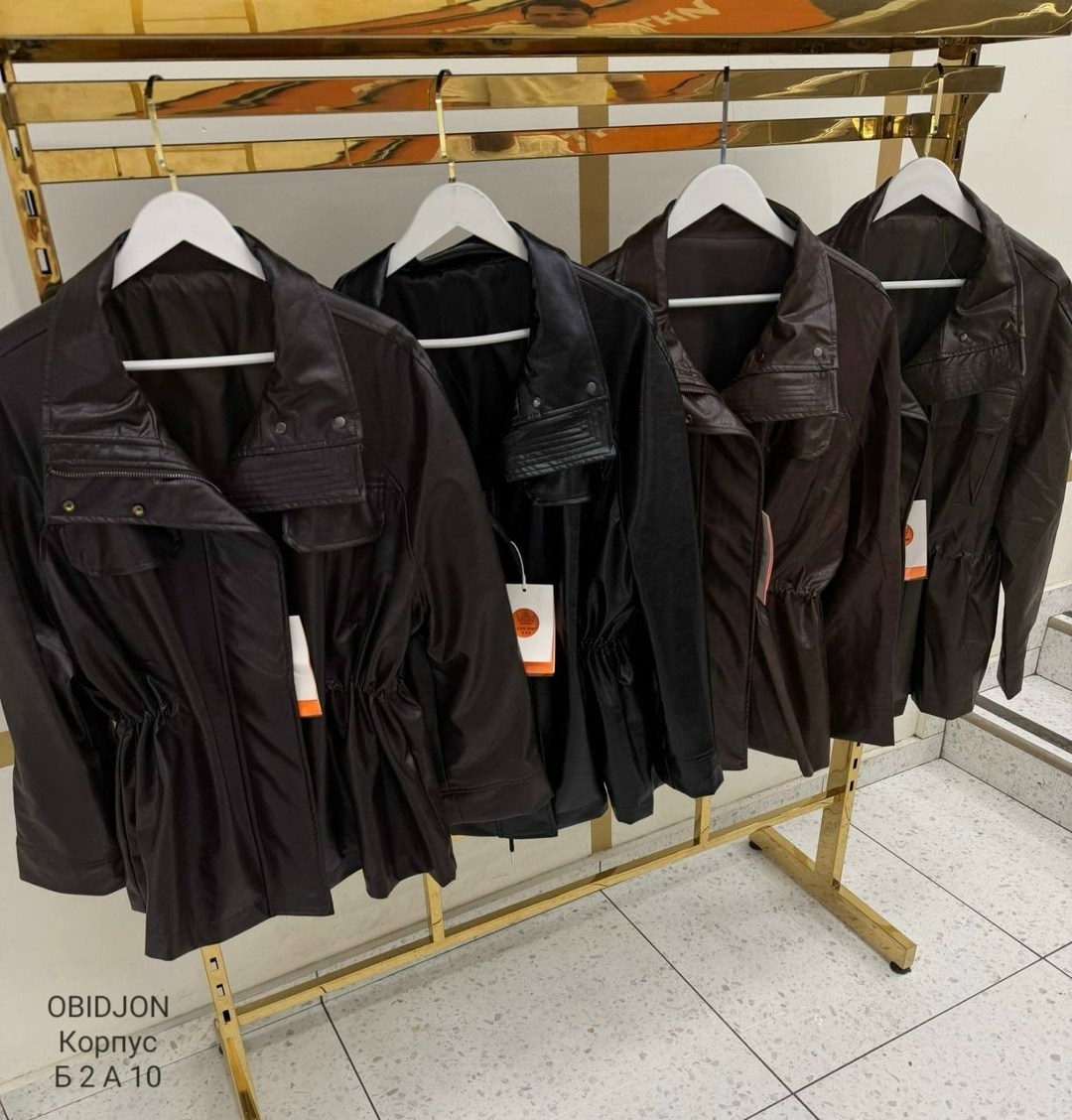 женская куртка кожаная,кожаная куртка,женская куртка из искусственной кожи,куртка из экокожи,кожаная куртка боттега венета