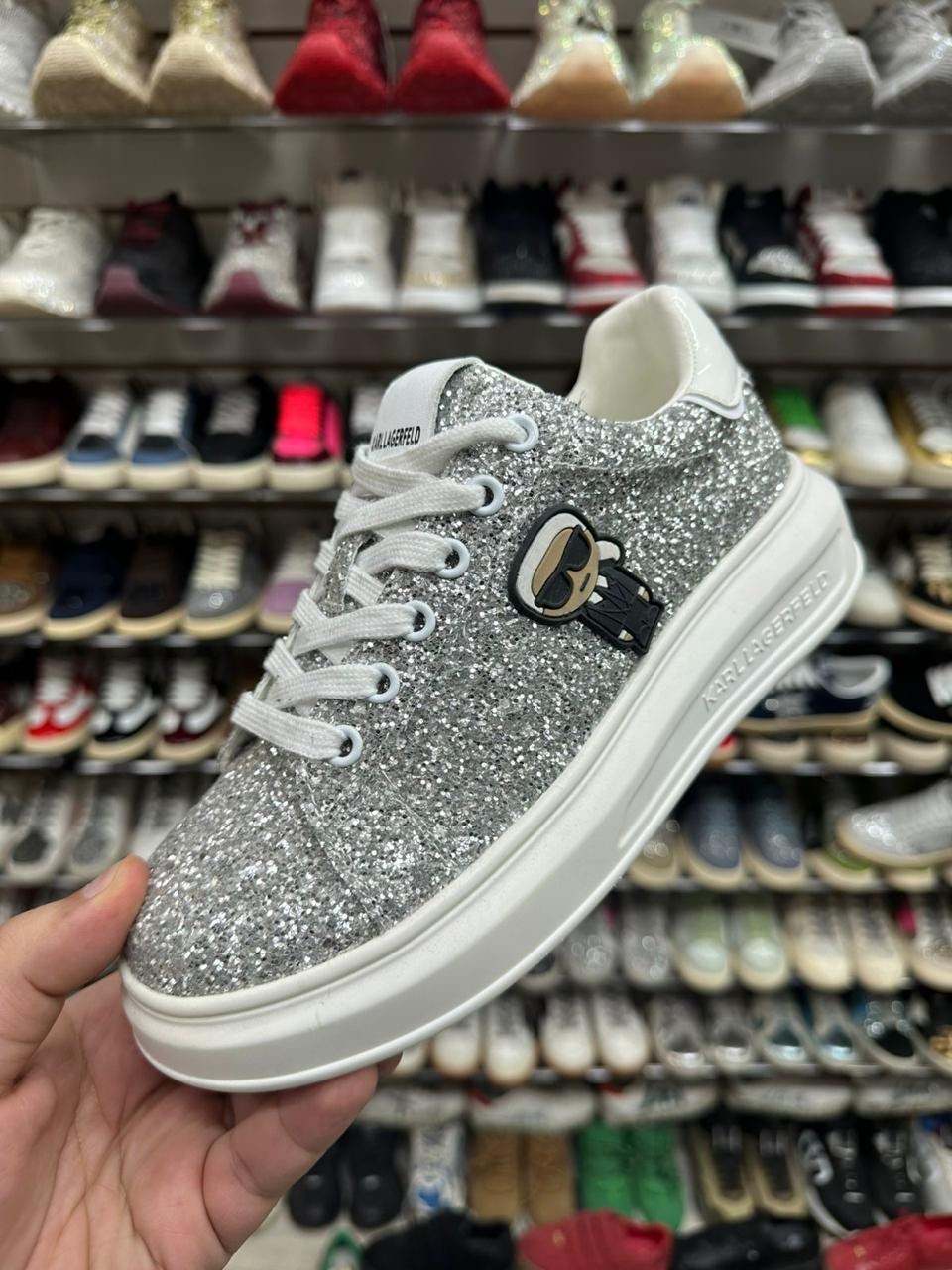 кроссовки кожаные karl lagerfeld kapri nft белый,,кроссовки karl lagerfeld,кроссовки karl lagerfeld женские,кеды karl lagerfeld женские