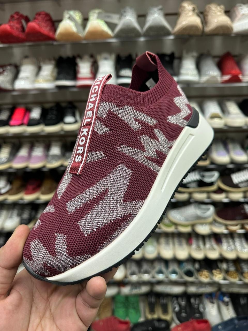 ,кроссовки женскиe,кроссовки модные, женская,повседневные кроссовки